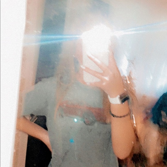 Meet your Posher, Ashlyn - Picture 1 of 1